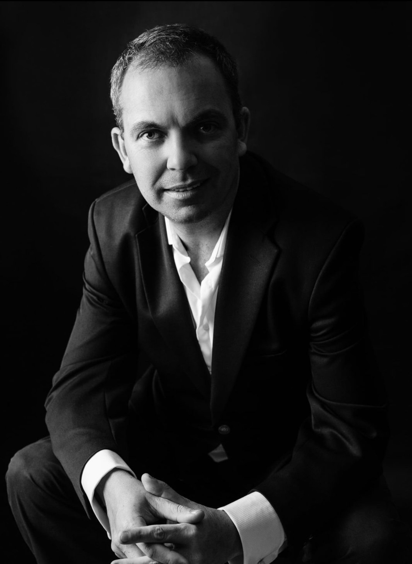 Gareth Dart ♦ Social Scientist